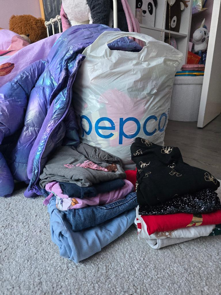 Kledingpakket voor een meisje, Ophalen, Zo goed als nieuw, Maat 116