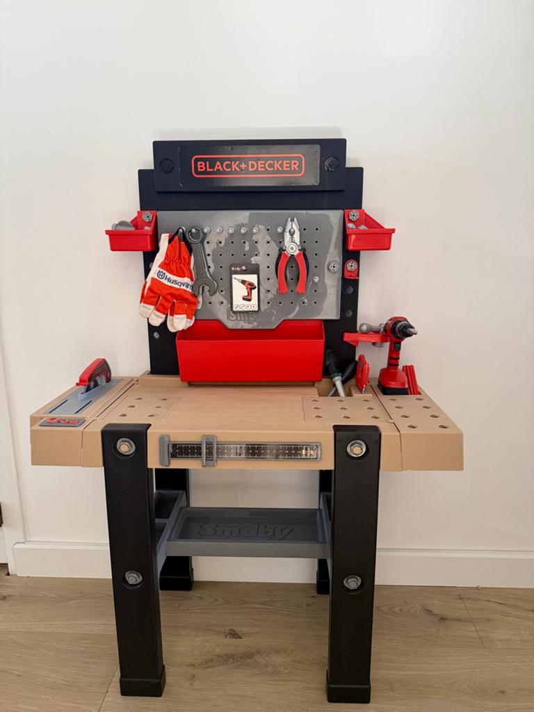Black+Decker Smoby Werkbank met Gereedschap, Kinderen en Baby's, Ophalen of Verzenden, Zo goed als nieuw, Jongen of Meisje
