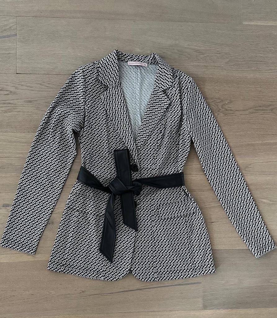 Studio Anneloes Blazer maat XS, Kleding | Dames, Jasjes, Kostuums en Pakken, Zo goed als nieuw, Maat 34 (XS) of kleiner, Zwart