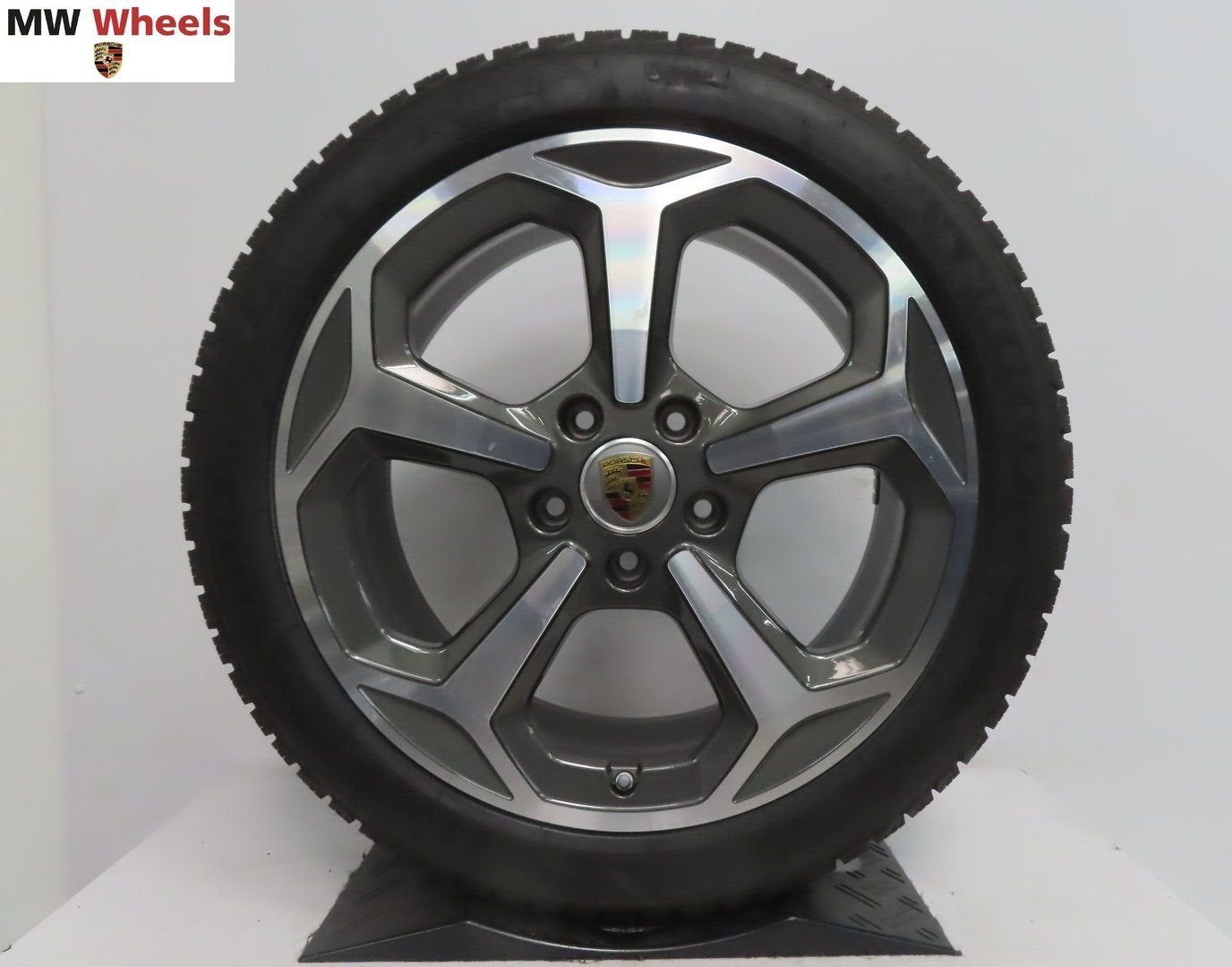 Originele Porsche Taycan 20 inch velgen nieuwe winterbanden, Gebruikt, -, 285 mm, -