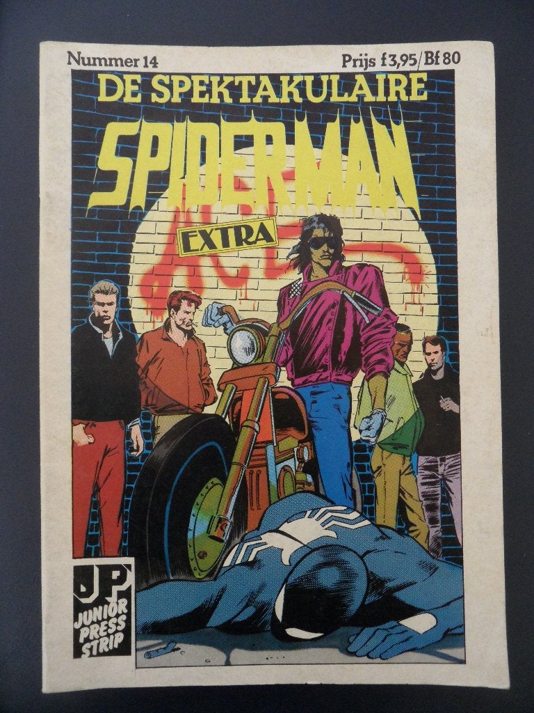 De Spektakulaire Spiderman EXTRA. 4 X., Meerdere stripboeken, Ophalen of Verzenden, Gelezen