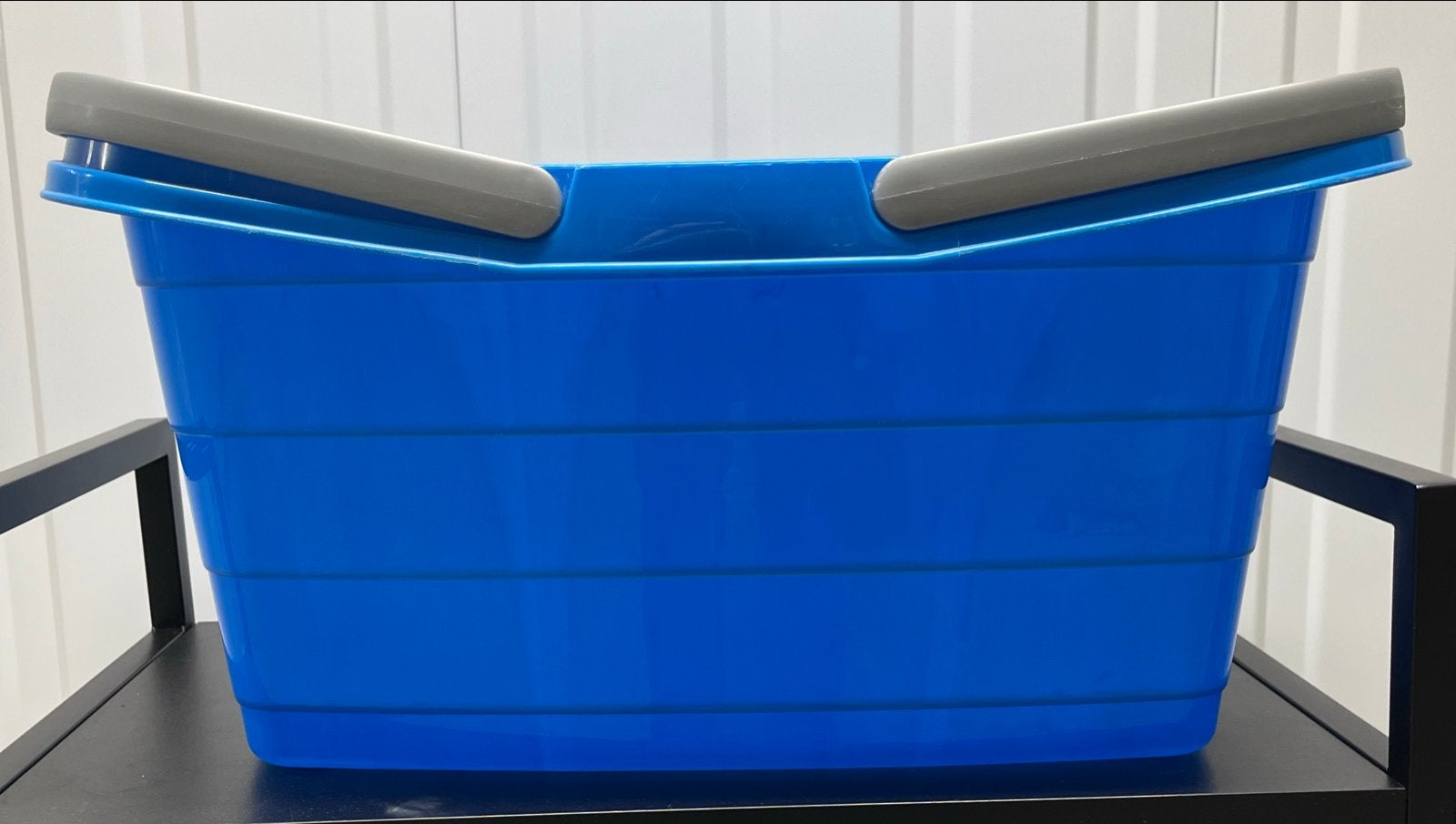 Blauwe wasmand met handgrepen, Ophalen, Gebruikt, Kunststof, Met handgreep