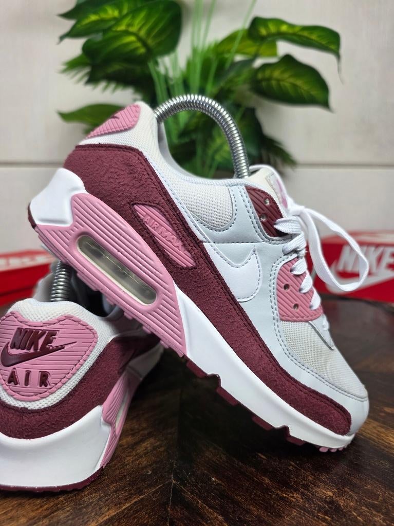 Nike Air Max 90 SE "Neapolitan" maat 38,5, Nike, Ophalen of Verzenden, Nike, Nike