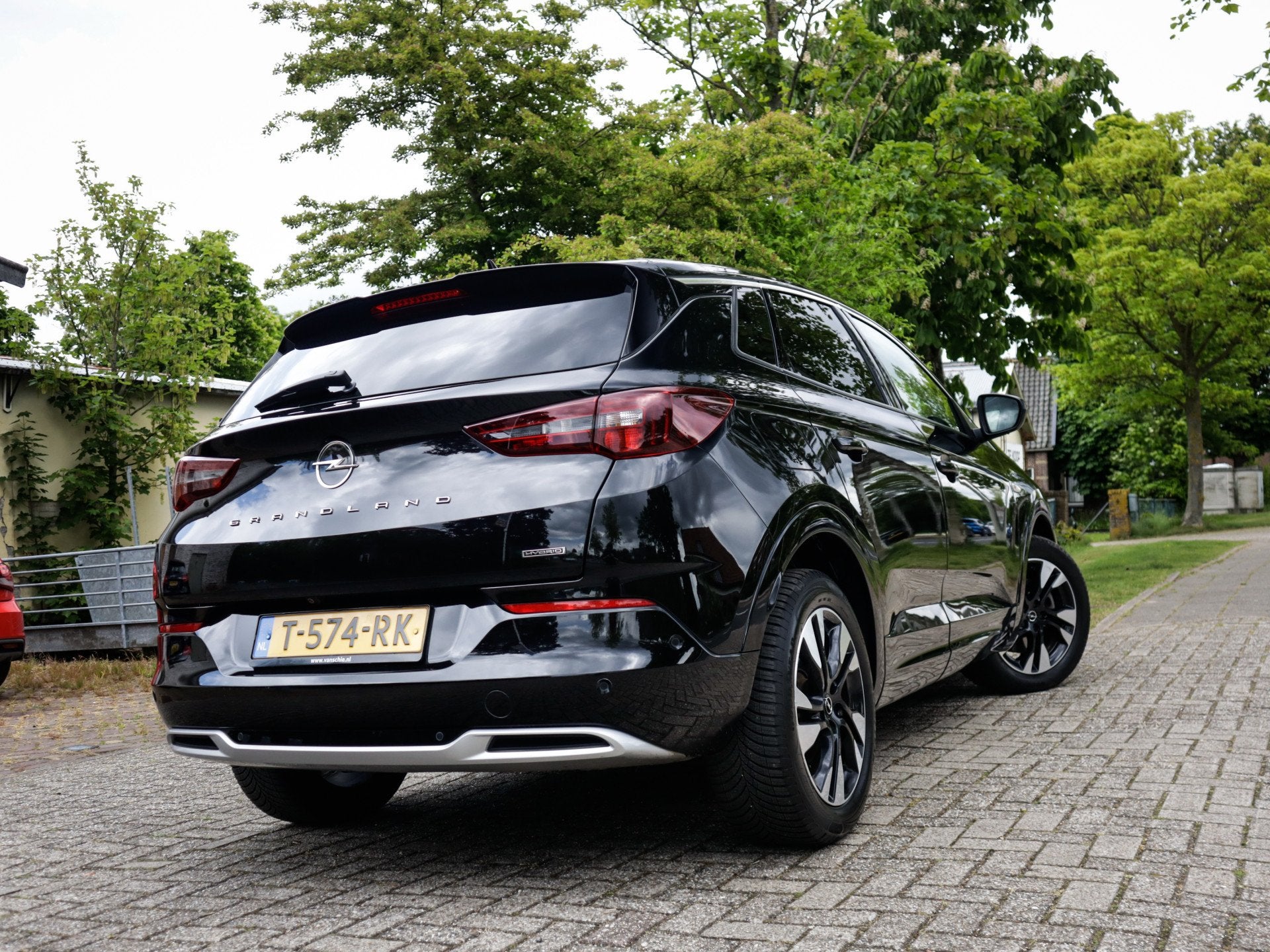 Opel Grandland 1.6 Turbo Plug-In Hybrid Level 3 1e-Eig. & Ke, Auto's, Opel, 12 maanden, 4 cilinders, Leder en Stof, Zwart