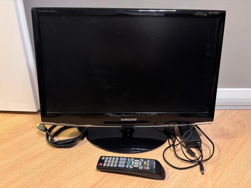 Samsung SyncMaster 2333HD TV Monitor met afstandsbediening, Ophalen, Gebruikt, 50 Hz, LCD