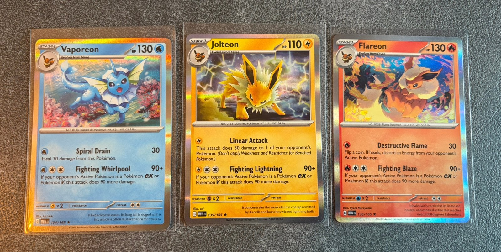 Vaporeon Jolteon Flareon Holo Set Pokemon Mew 151, Ophalen of Verzenden, Zo goed als nieuw, Meerdere kaarten