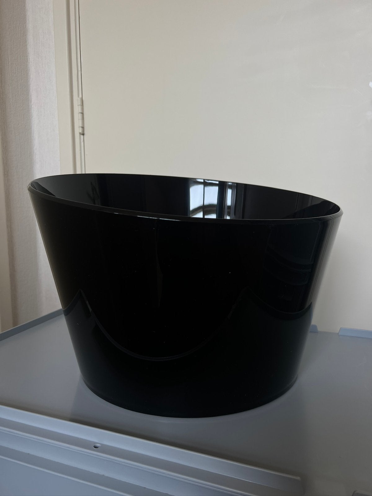 MOET WEG Kunststof ice bucket / koeler zwart groot OP=OP, Ophalen of Verzenden, Nieuw, Overige typen