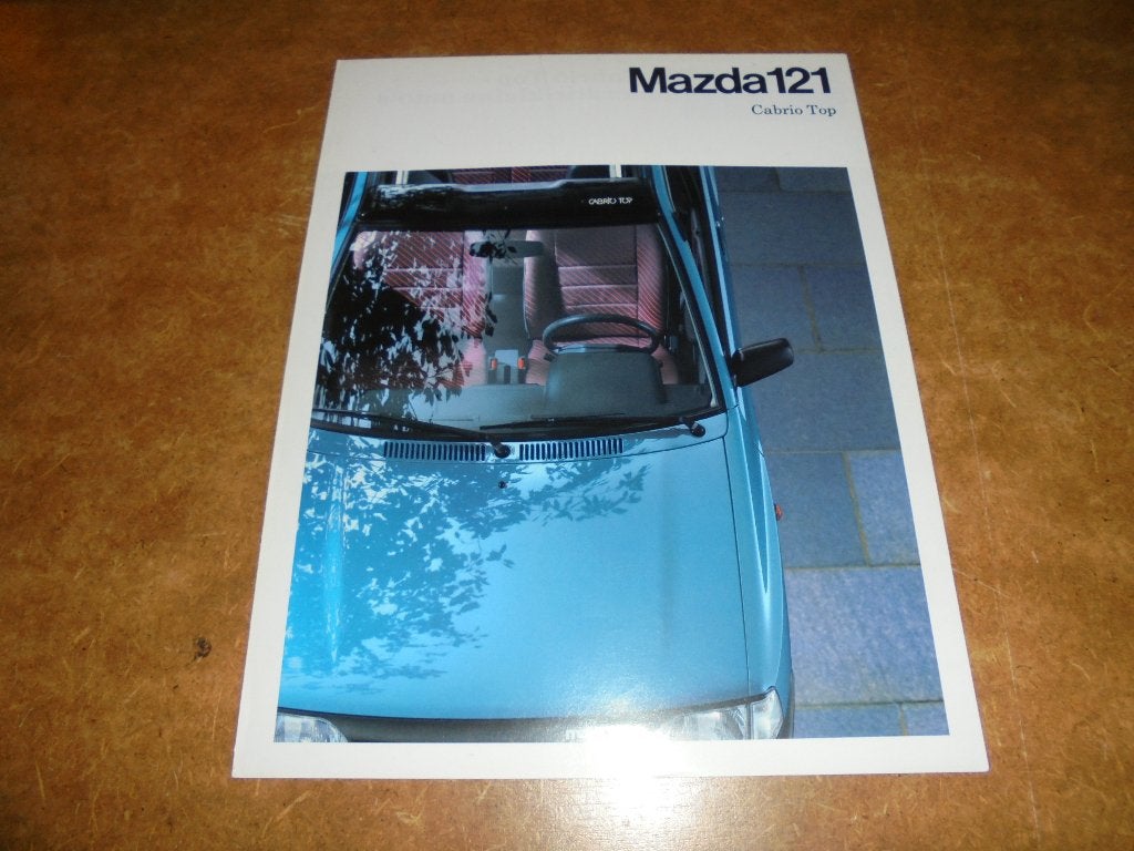 brochure Mazda 121 Cabrio Top  1988, Ophalen of Verzenden, Zo goed als nieuw, Mazda