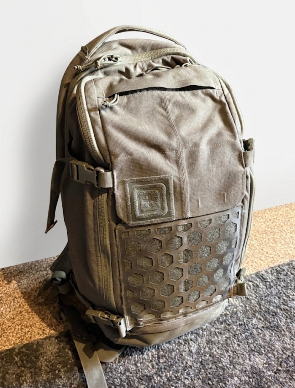 5.11 Tactical Mission Pack 72 - Rugged Backpack, Ophalen of Verzenden, Zo goed als nieuw, Overige kleuren, W32 (confectie 46) of kleiner