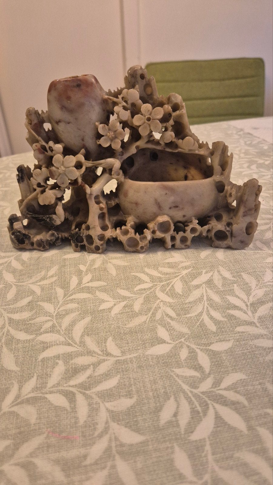 Antieke Chinese speksteen snijwerk met bloemen en vogels, Ophalen of Verzenden
