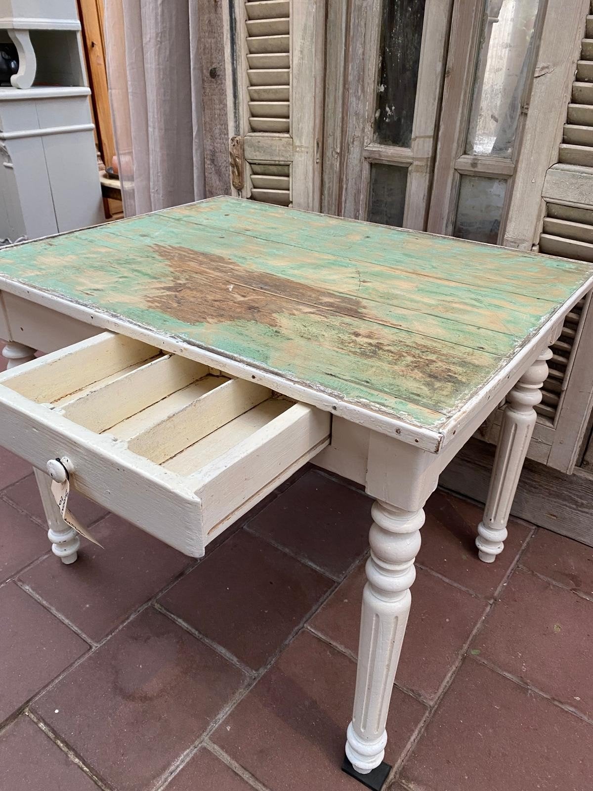Leuk Frans brocante tafeltje keukentafel tafel, Ophalen