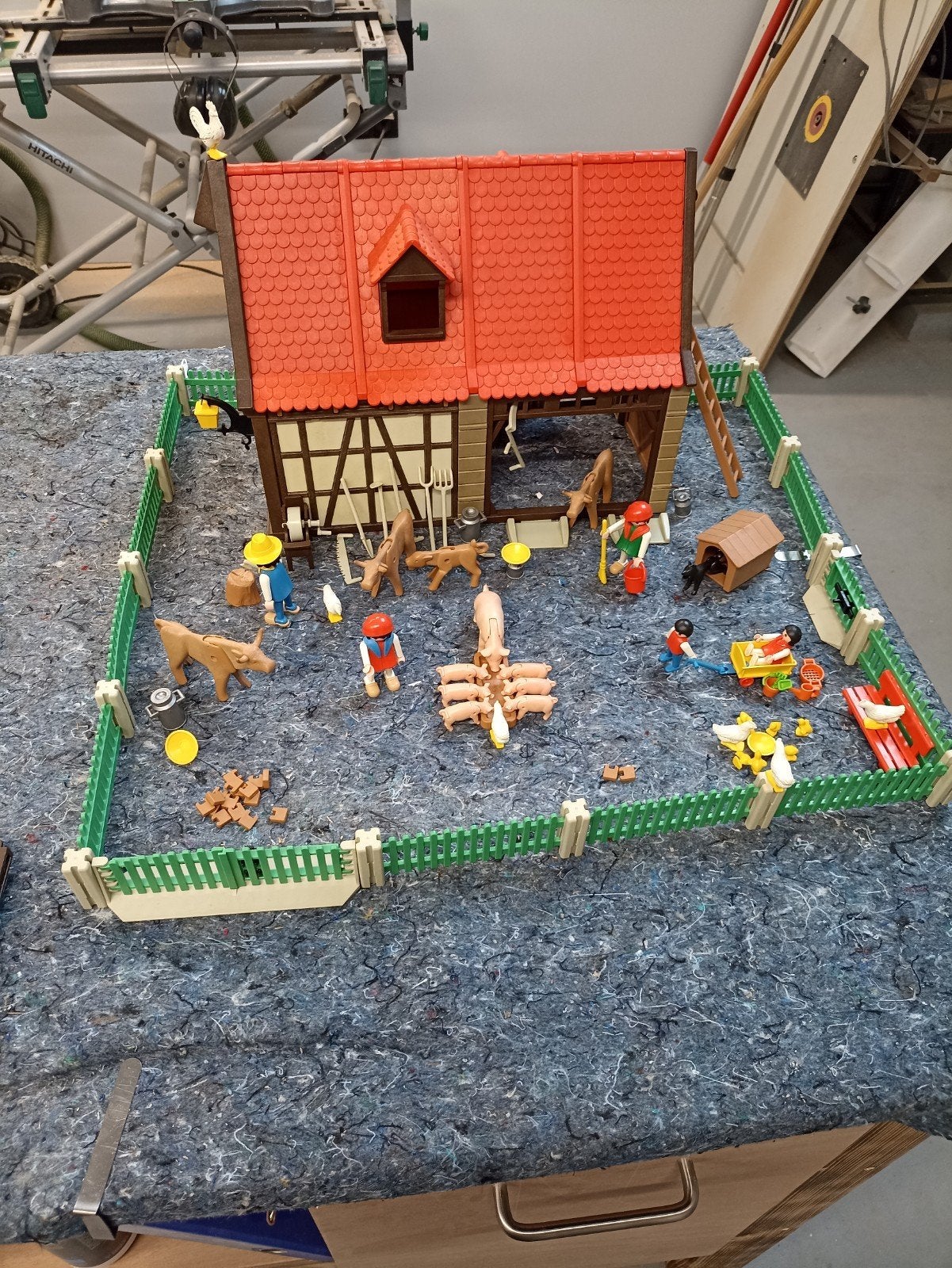 Foto 3 van Playmobil Boerderij met dieren en figuren