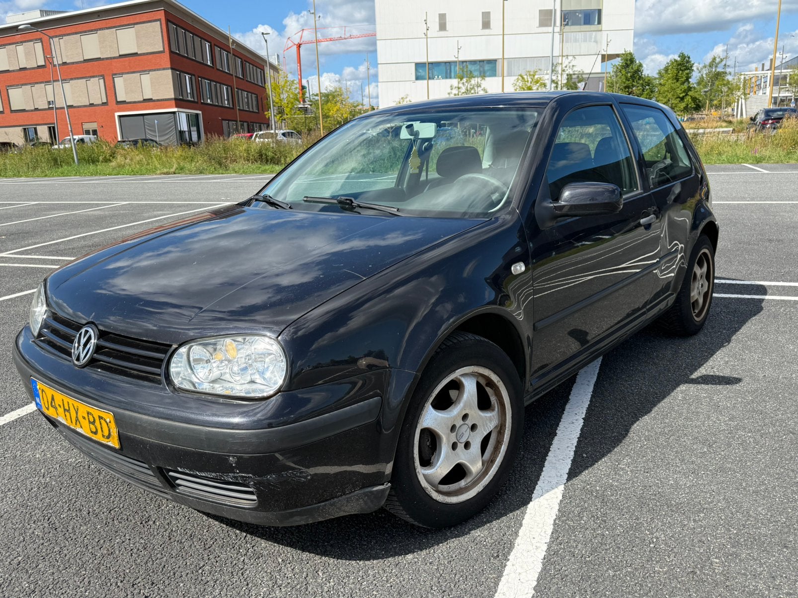 Volkswagen Golf 1.4-16V/APK MEI 2027/AIRCO (IJSKOUD)/NAP, Voorwielaandrijving, 74 pk, Zwart, Origineel Nederlands