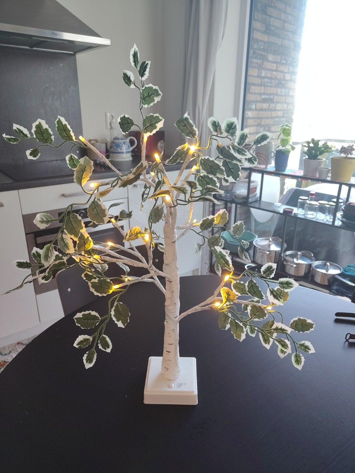 Decoratieve lamp in boomvorm - Batterij/Netvoeding, Ophalen, Kunststof, Zo goed als nieuw, Modern