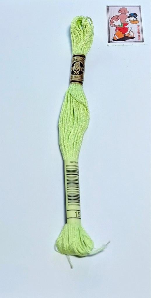 DMC mouline, groen 15, 68314 ILLZACH, Ophalen of Verzenden, Borduurgaren of Zijde, DMC