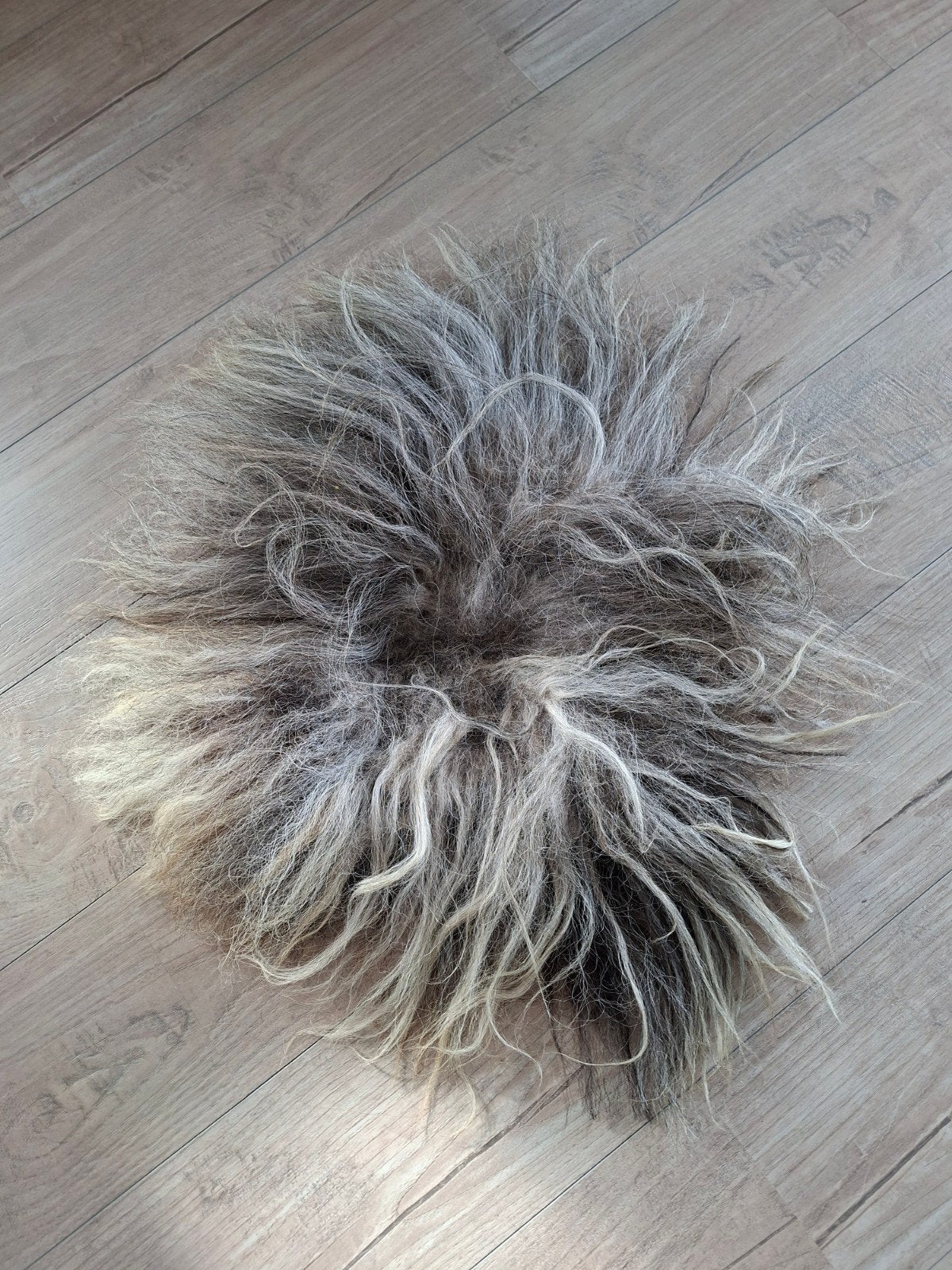 Zelf gevilt schapenvachtje - ca. 60 cm, 50 tot 100 cm, Landelijk, Natuurlijk, Zo goed als nieuw, Grijs