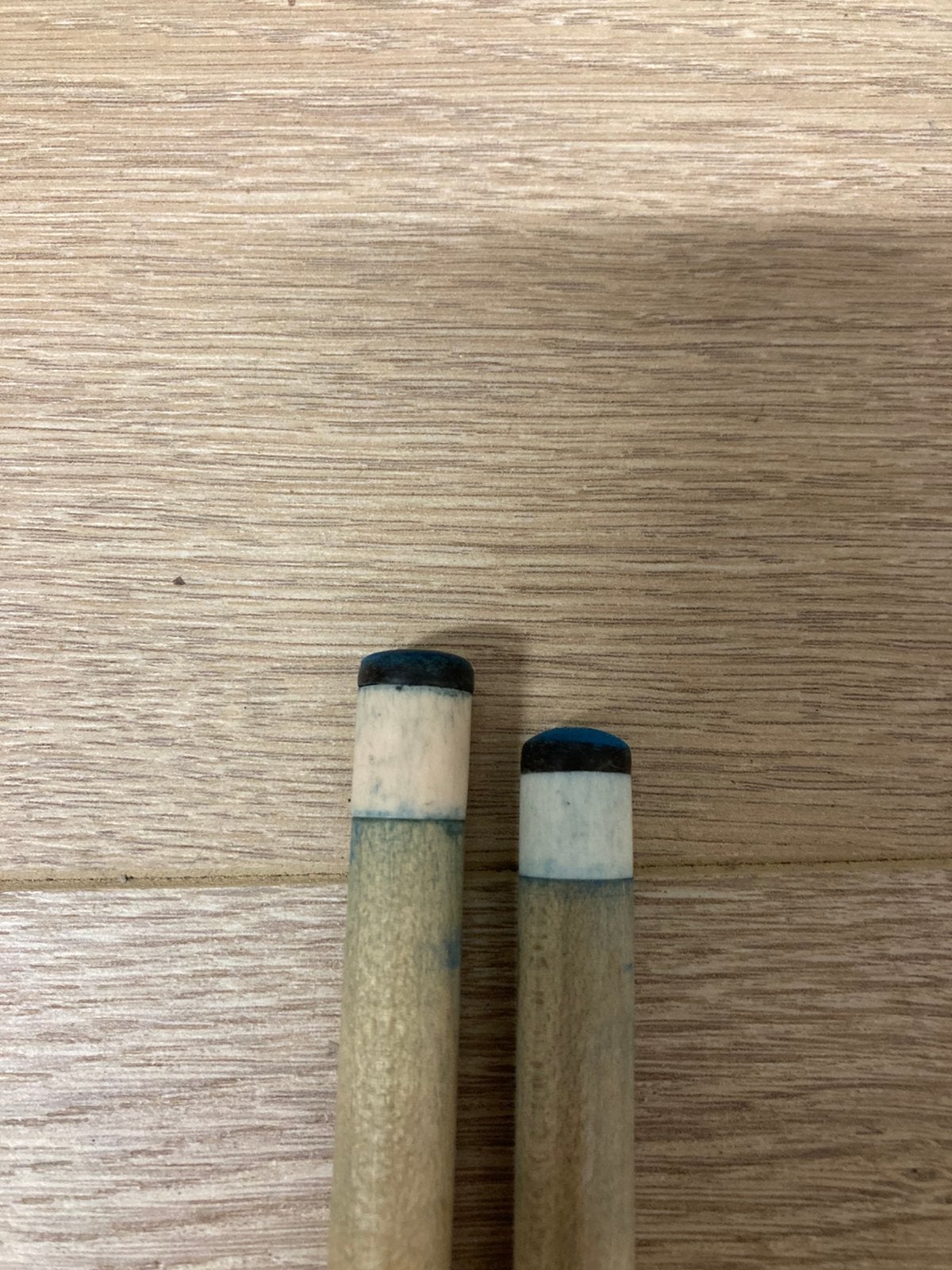 2x biljart libre keu, Ophalen of Verzenden, Zo goed als nieuw, Keu of Ballen