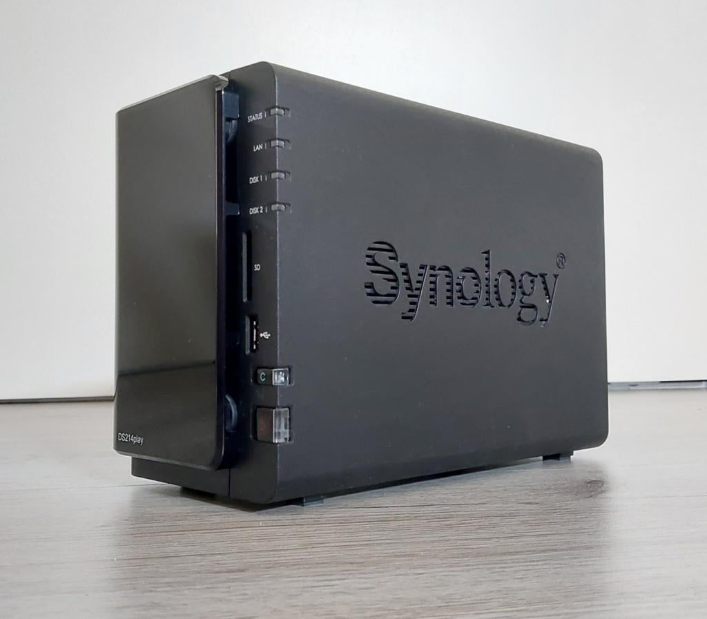 Synology DS214play NAS - Krachtige Mediaserver, Computers en Software, Harde schijven, 2-bay, Gebruikt, Server, HDD