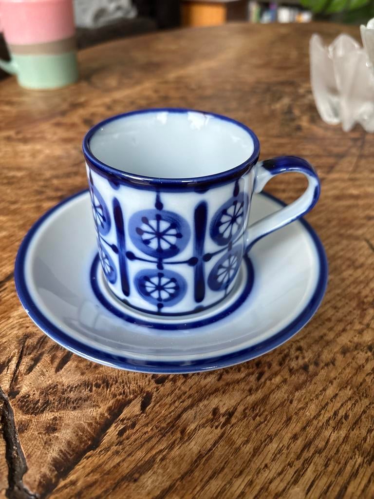 Vintage Nordic Hand Painted Kop en Schotel - C.J. Petersen, Huis en Inrichting, Keuken | Servies, Keramiek, Ophalen of Verzenden