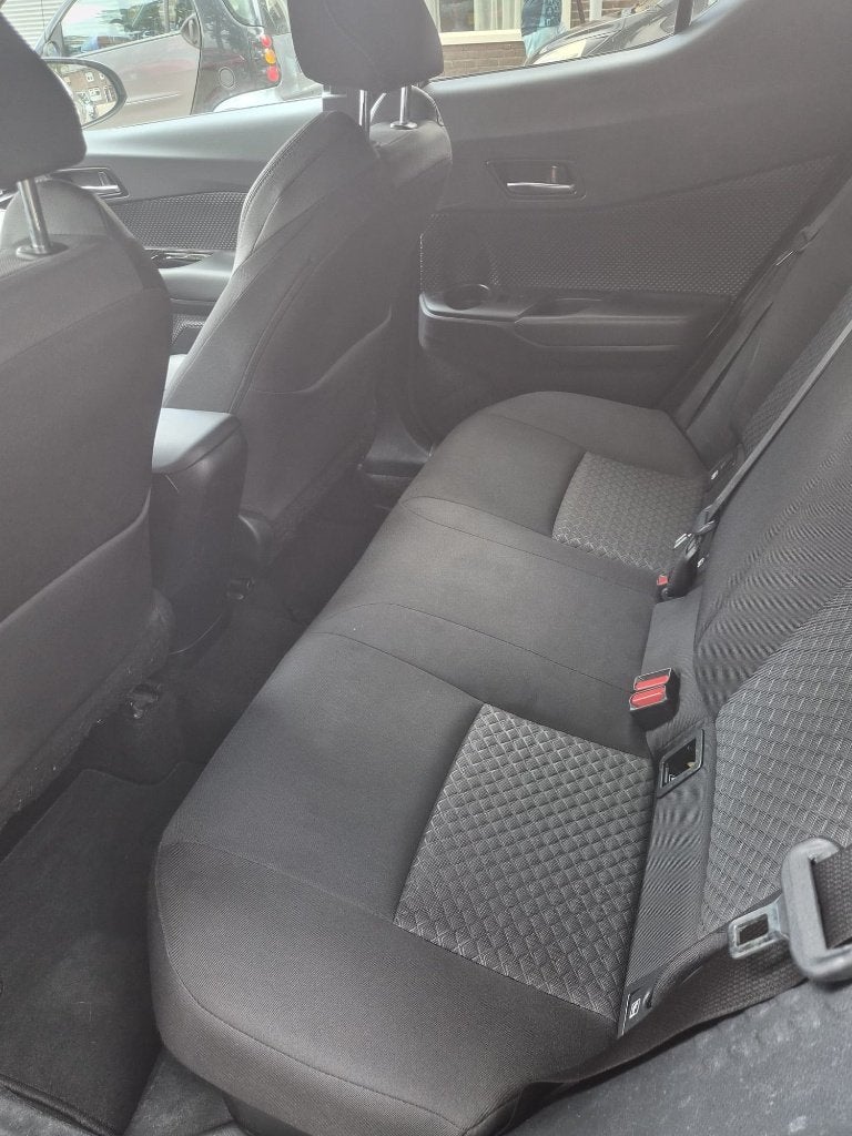 Toyota C-HR 1.8 Hybrid 122pk CVT 2022, 725 kg, Overige bekleding, 122 pk, Origineel Nederlands