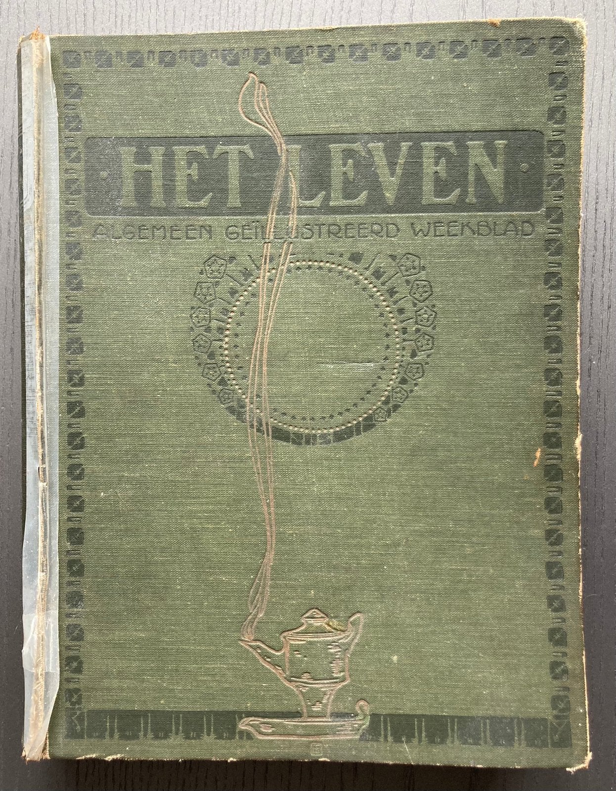 Het leven - Algemeen geïllustreerd weekblad (1940), Ophalen of Verzenden, Gelezen