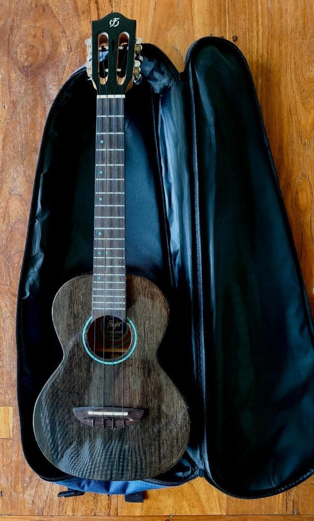 Flight Iris Tinta Tenor TBK Ukulele, Ophalen of Verzenden, Zo goed als nieuw, Ukelele