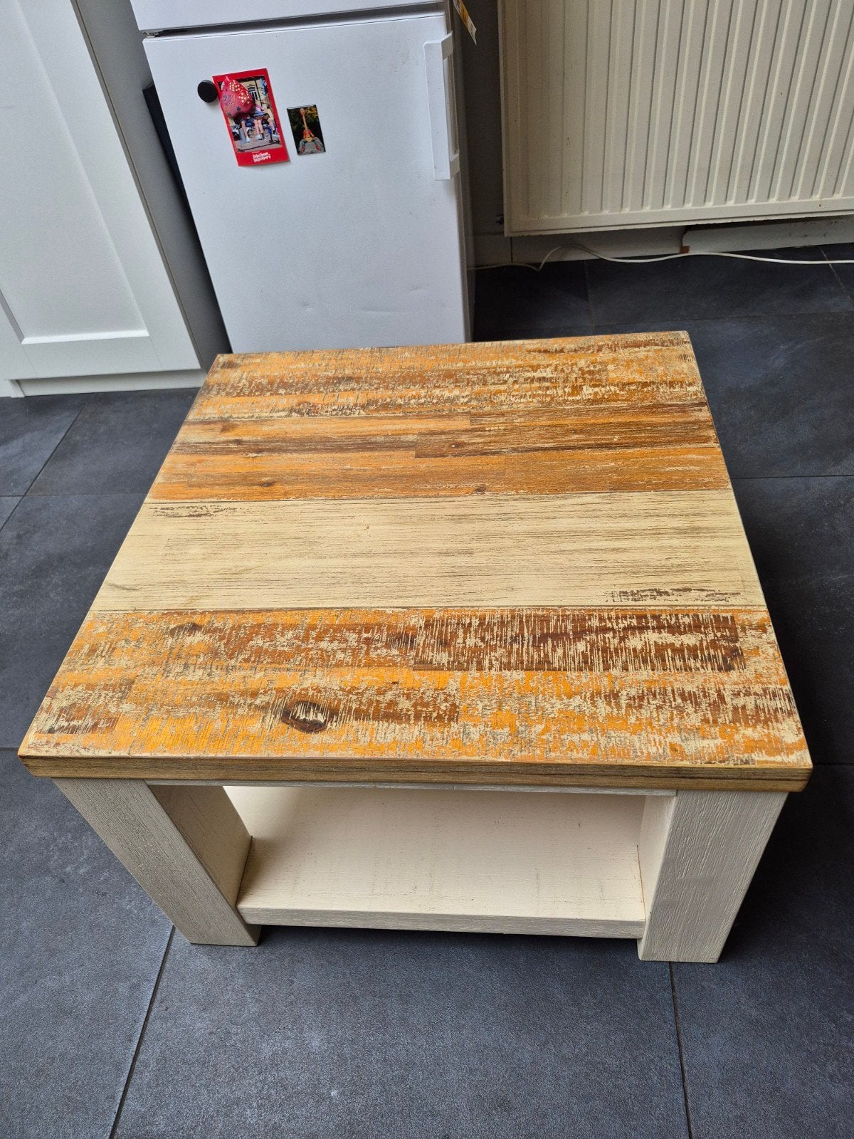 bijzettafel/salontafel, Gebruikt, 50 tot 100 cm, Rond, Overige houtsoorten