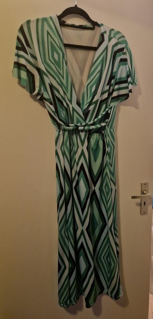 Leuke one size strijkvrije jurk met geometrisch patroon, Kleding | Dames, Jurken, Maat 38/40 (M), Ophalen of Verzenden, Onbekend