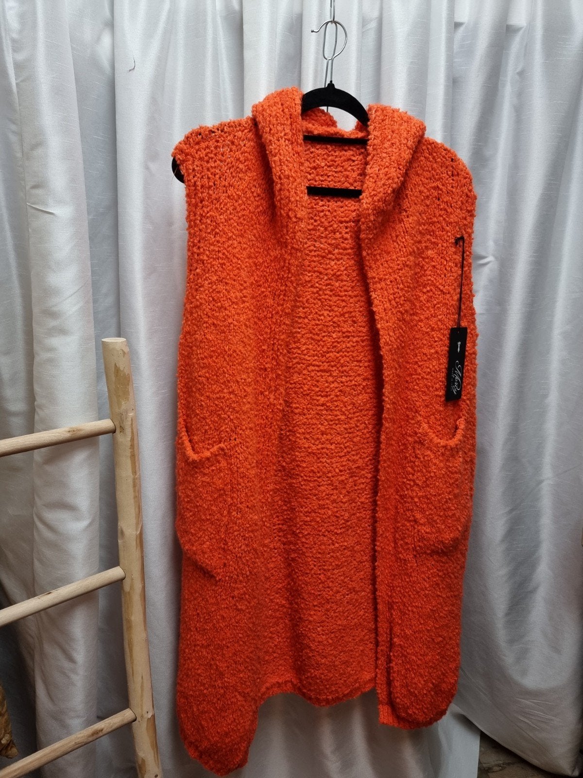 Sale mouwloos vest 2 kleuren, Ophalen of Verzenden, Nieuw, Overige kleuren