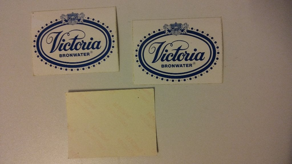 Victoria bronwater reclame logo sticker, Verzenden, Zo goed als nieuw, Overige typen