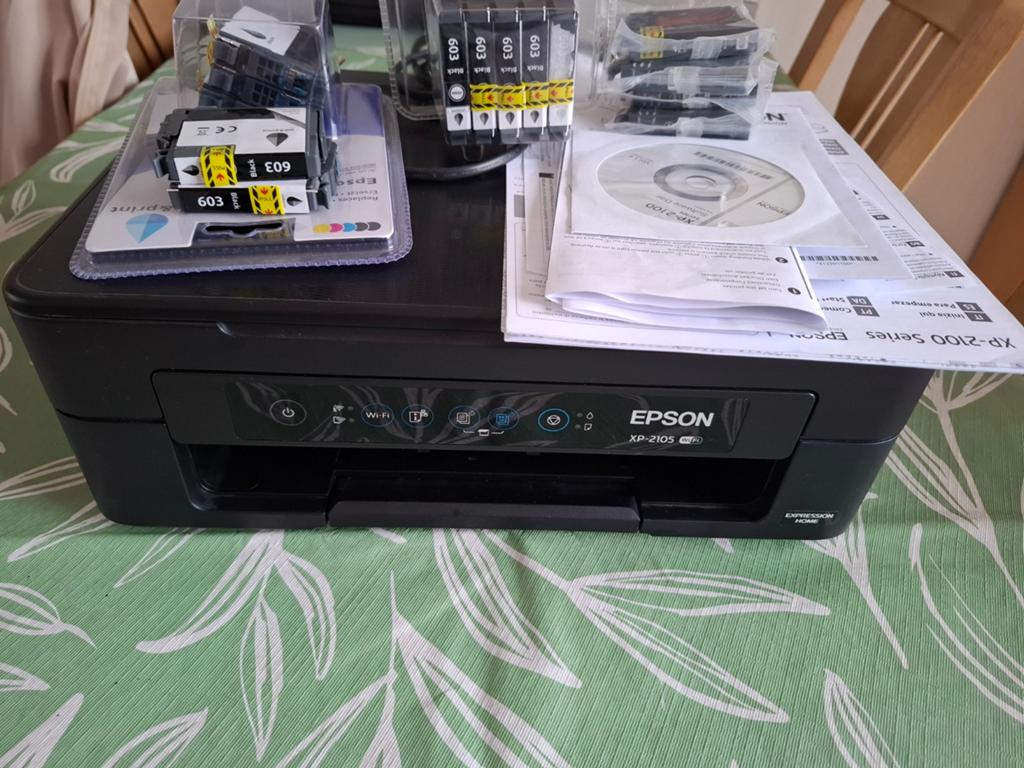 Epson XP -2105 all in one kleur laserprinter., Computers en Software, Printers, EPSON, Gebruikt, All-in-one, Ophalen of Verzenden