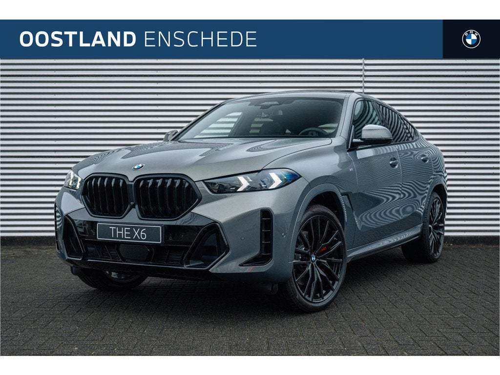 BMW X6 xDrive40i M Sport Automaat / Panoramadak / Trekhaak /, Auto's, BMW, Automaat, Zwart, Bedrijf, 2998 cc