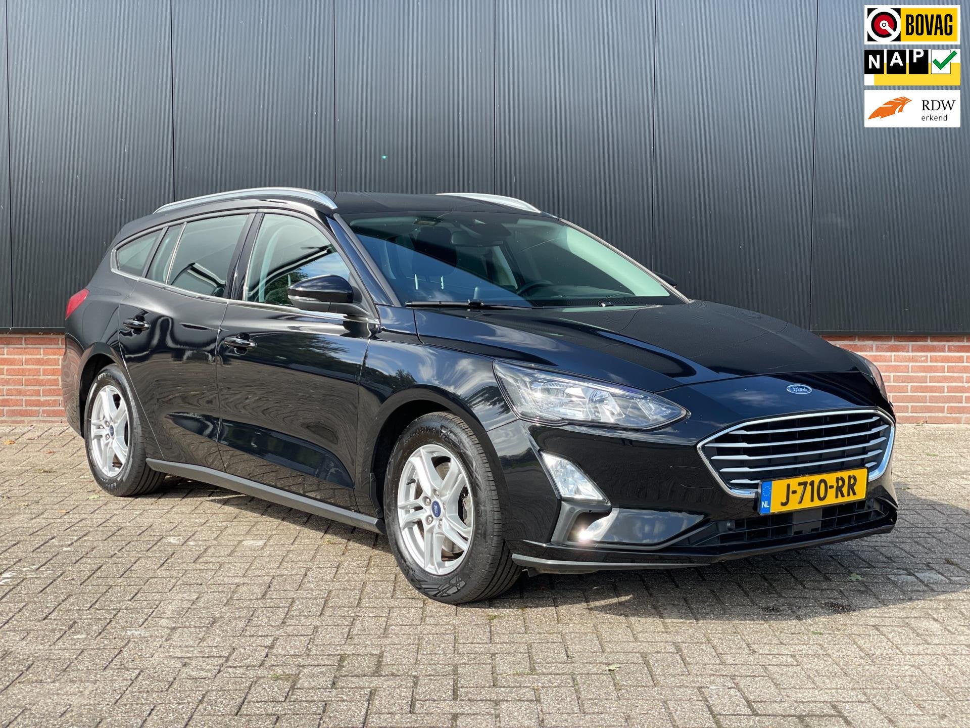 Ford Focus Wagon 1.0 EcoBoost Hybrid Trend Edition Business, Auto's, Gebruikt, Zwart, Grijs, Hybride Elektrisch/Benzine