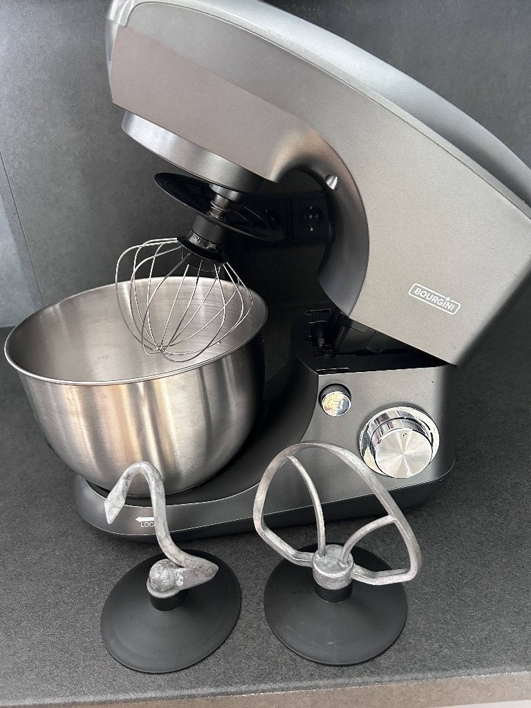 BOURGINI Trendy Kitchen Chef Keukenmachine Grijs, 4 liter of meer, Ophalen, Zo goed als nieuw, 3 snelheden of meer
