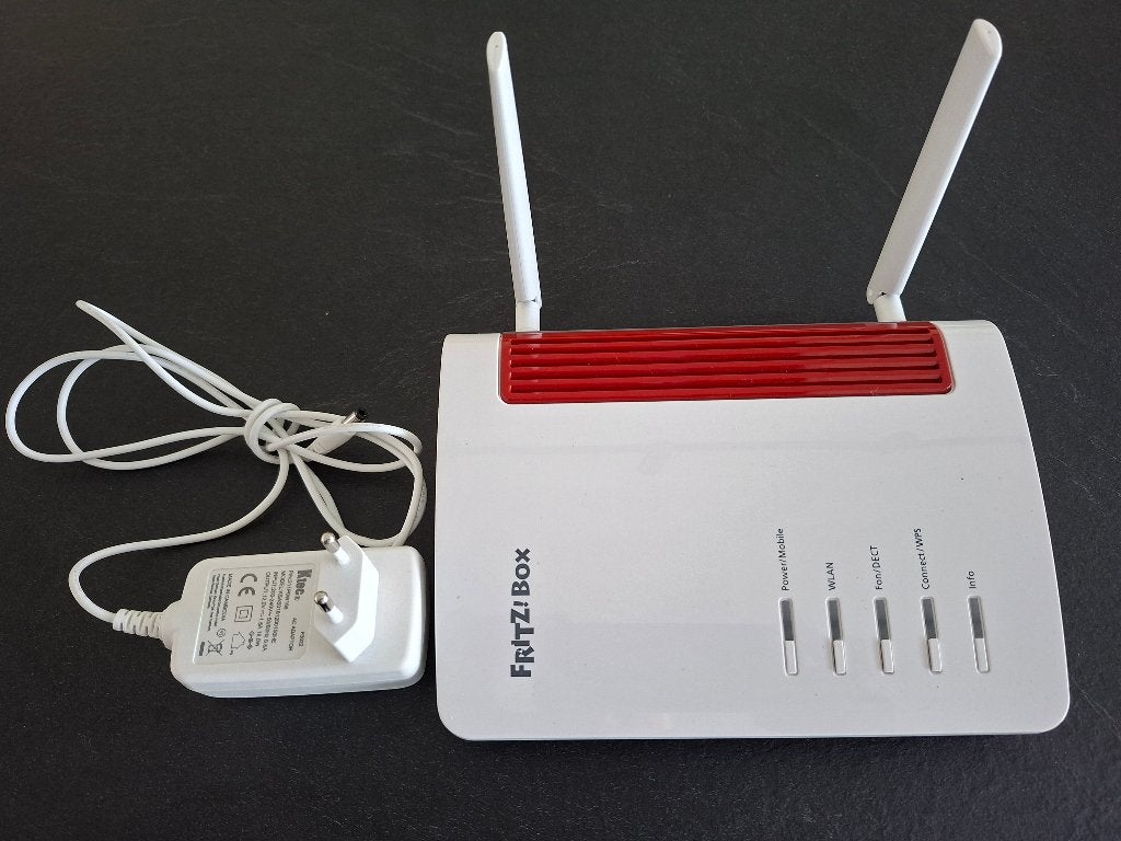 Fritz!Box 6850 LTE Simkaart router, Ophalen of Verzenden, Zo goed als nieuw, Router, Fritz!Box
