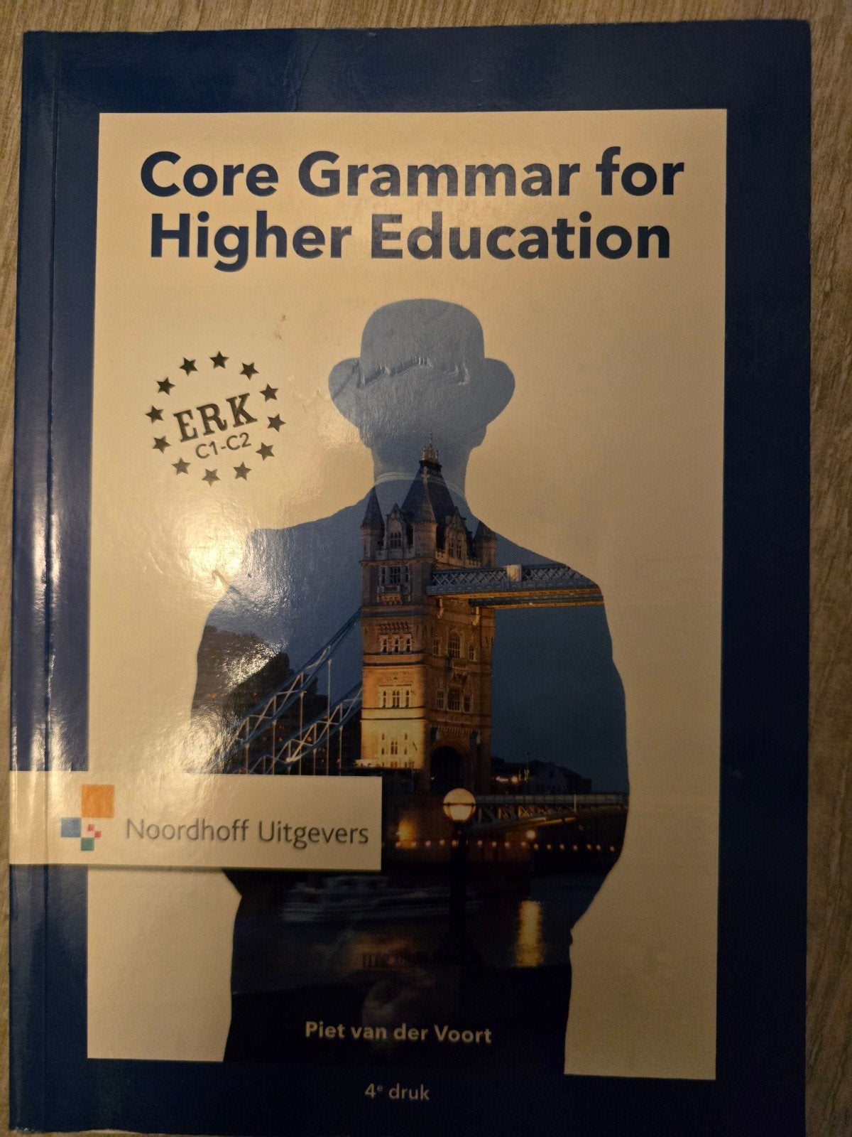 Core Grammar for Higher Education - Piet van der Voort, Boeken, Ophalen of Verzenden, Zo goed als nieuw, Piet van der Voort, Non-fictie