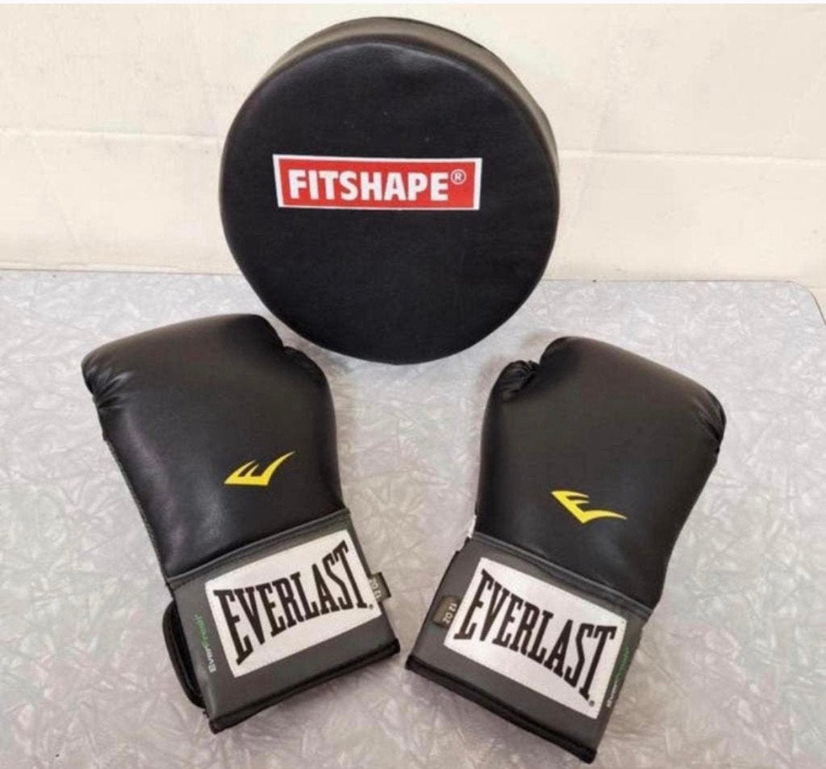 12 oz. Everlast Bokshandschoenen incl. Stootkussen, Sport en Fitness, Boksen, -, -, Everlast, Ophalen of Verzenden