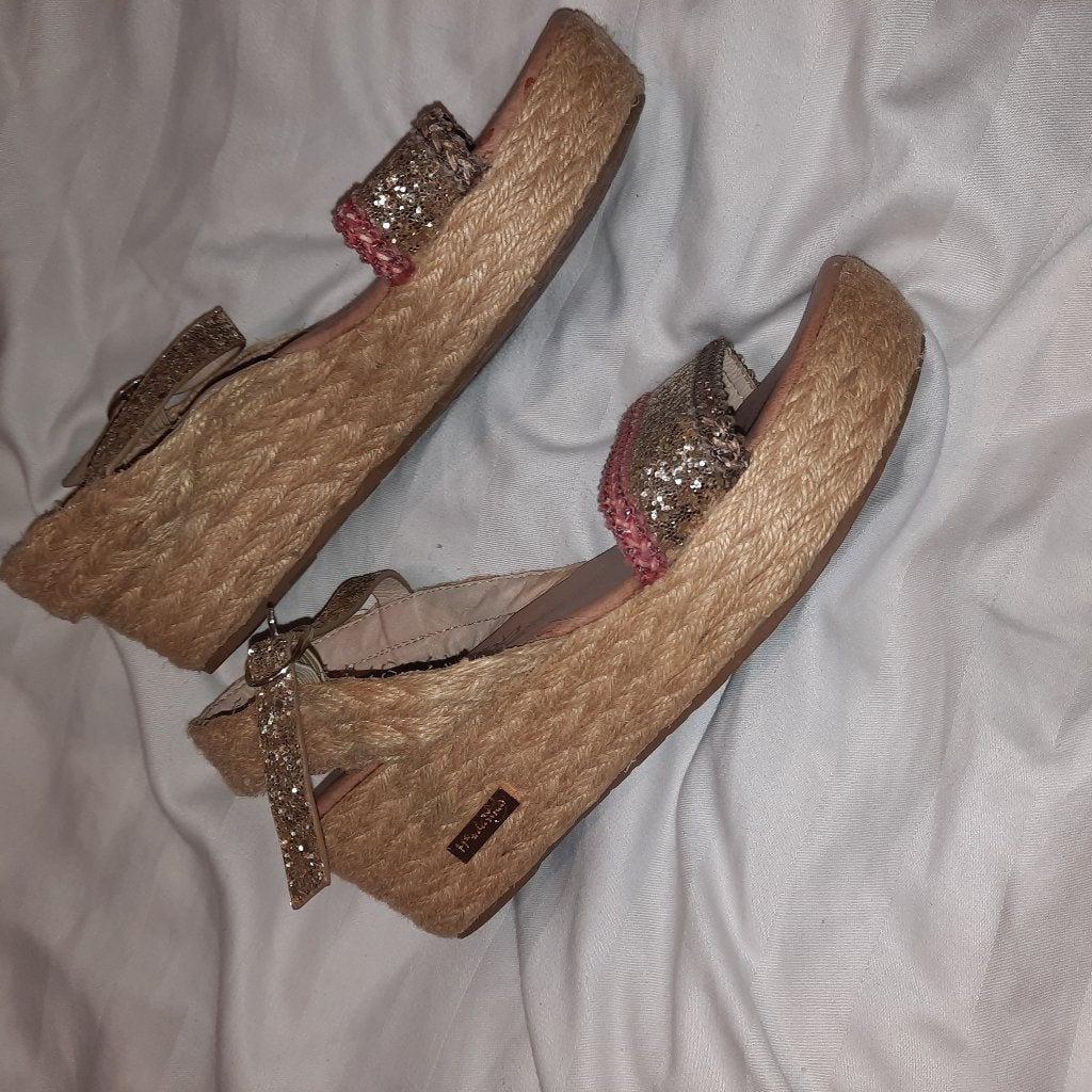 Leuke slippers 38, Verzenden, Gedragen, Slippers