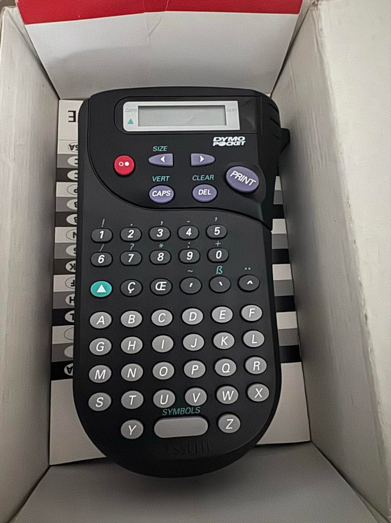 **KOOP NU**Dymo Pocket Labelmaker Elektronische Labelprinter, Computers en Software, Labelprinters, Ophalen of Verzenden, Gebruikt