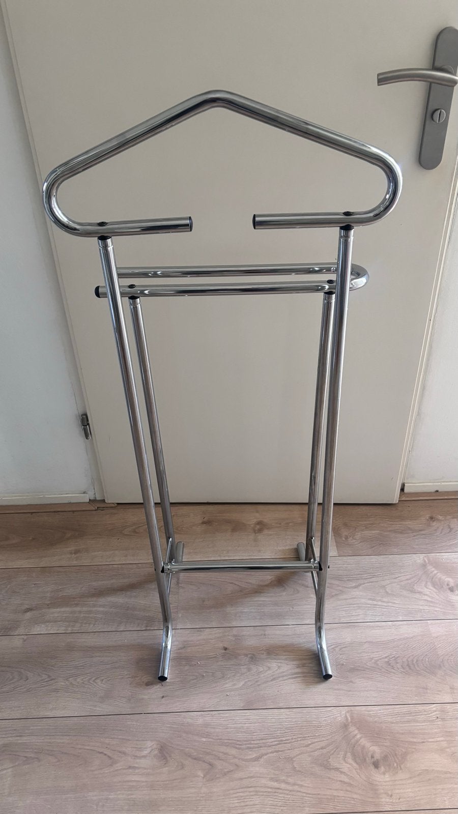 modern design dressboy - strak & elegant, Ophalen, Gebruikt, 100 tot 150 cm, Overige typen