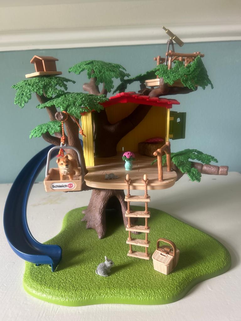 Schleich Boomhut met accessoires, Kinderen en Baby's, Speelgoed | Overig, Ophalen of Verzenden, Gebruikt, Jongen of Meisje