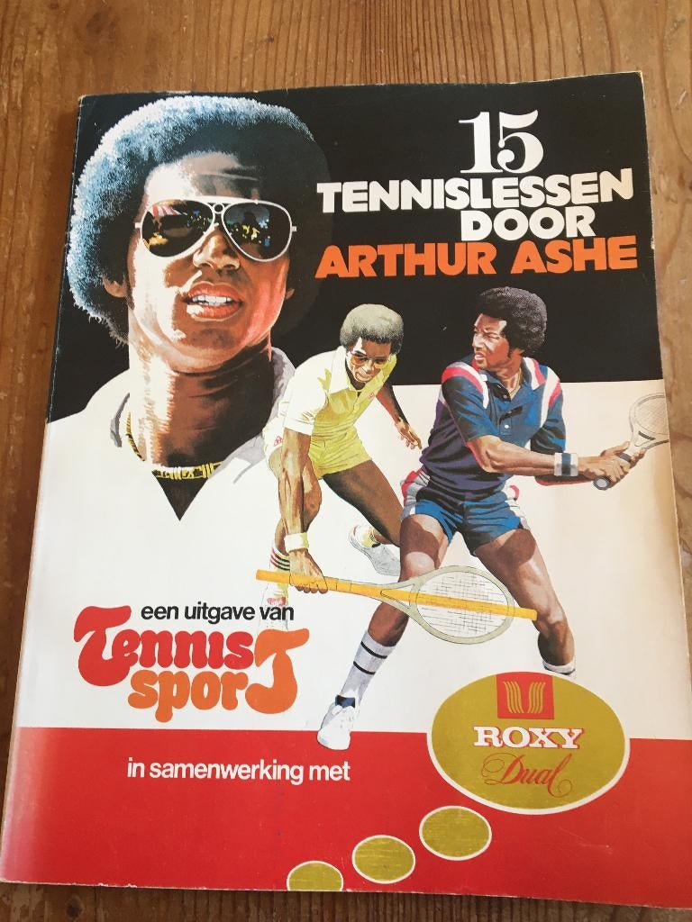 sportboek-15 tennislessen door Arthur Ashe ( zeldzaam ), Ophalen of Verzenden, Gelezen, Balsport