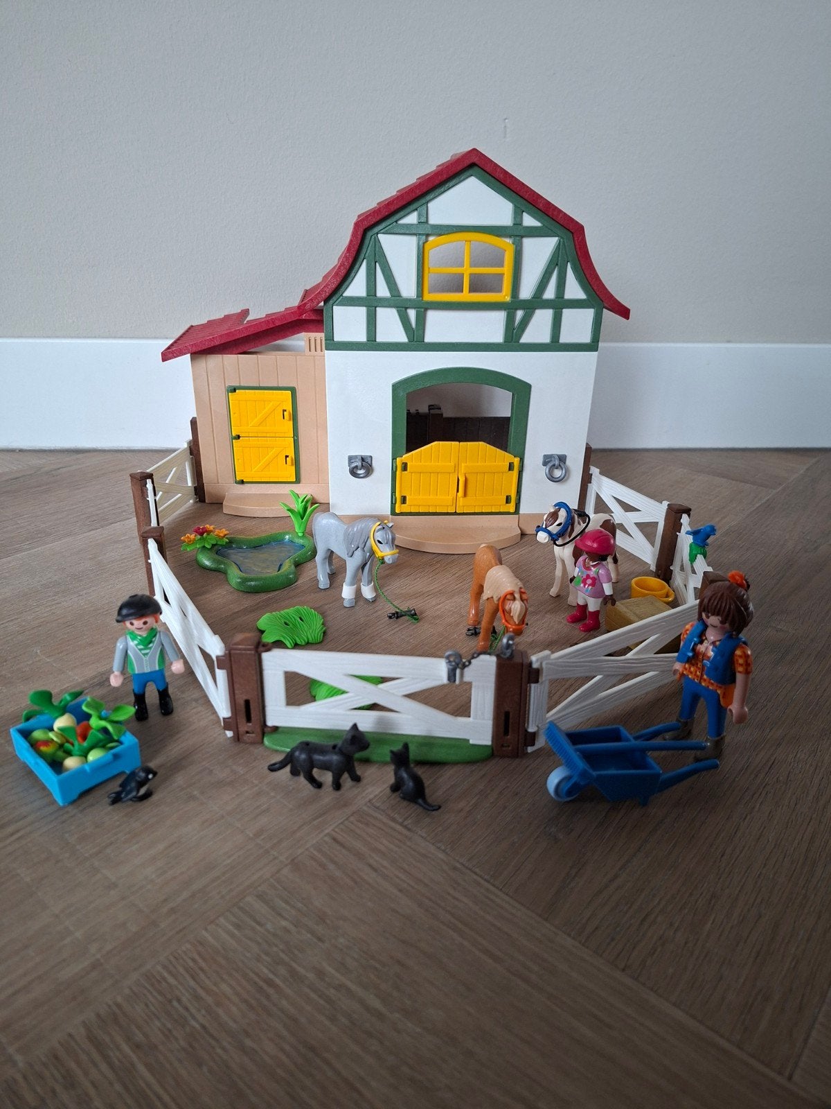 Playmobil Country Ponyboerderij  6927, Gebouw, Complete set, Ophalen of Verzenden, Zo goed als nieuw