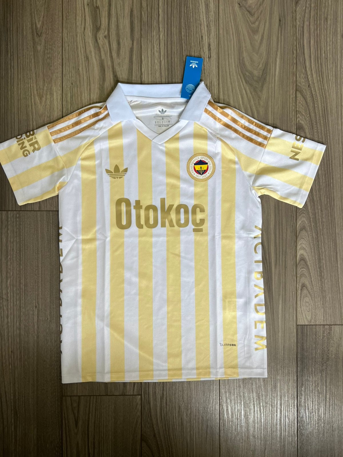 Fenerbahce Uitshirt 2026/2027 maat S, Sport en Fitness, Maat S, Ophalen of Verzenden, Nieuw, Shirt