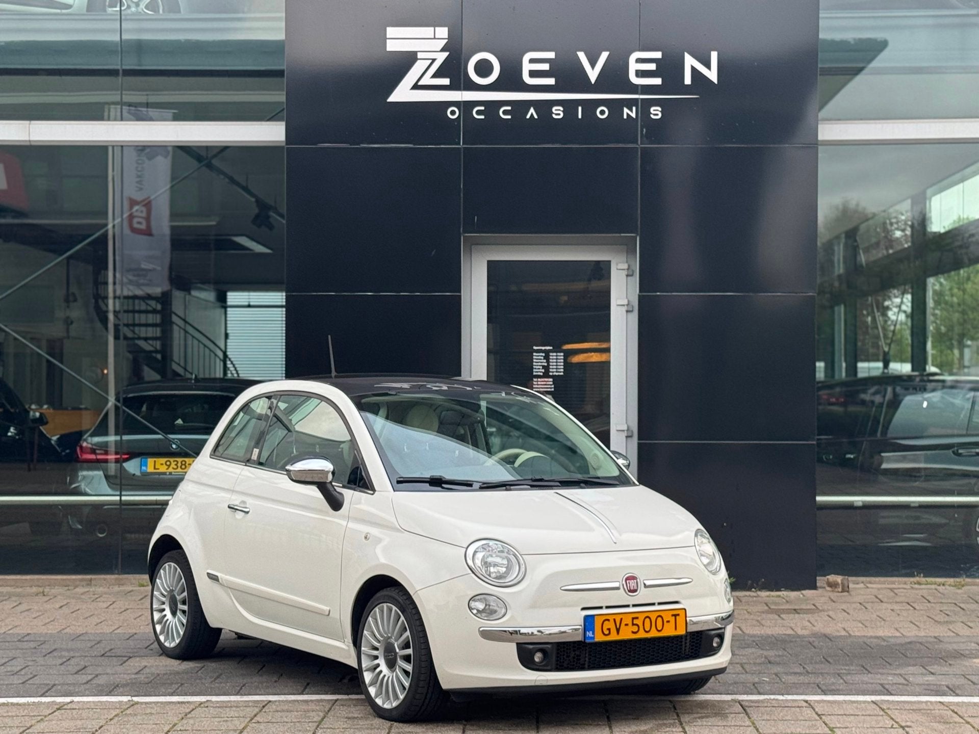 Fiat 500 0.9 TwinAir Turbo Rivièra Maison-NL Auto, Voorwielaandrijving, Gebruikt, Bedrijf, Handgeschakeld