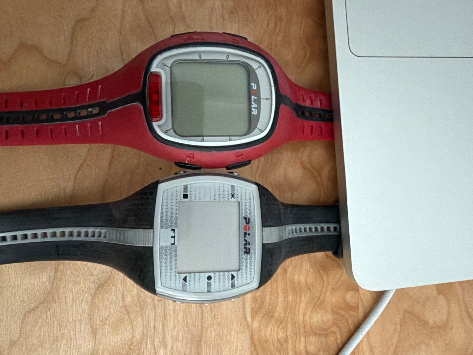 Polar sporthorloges met hartslagmeters, Ophalen of Verzenden, Hartslag, Gebruikt, Rood