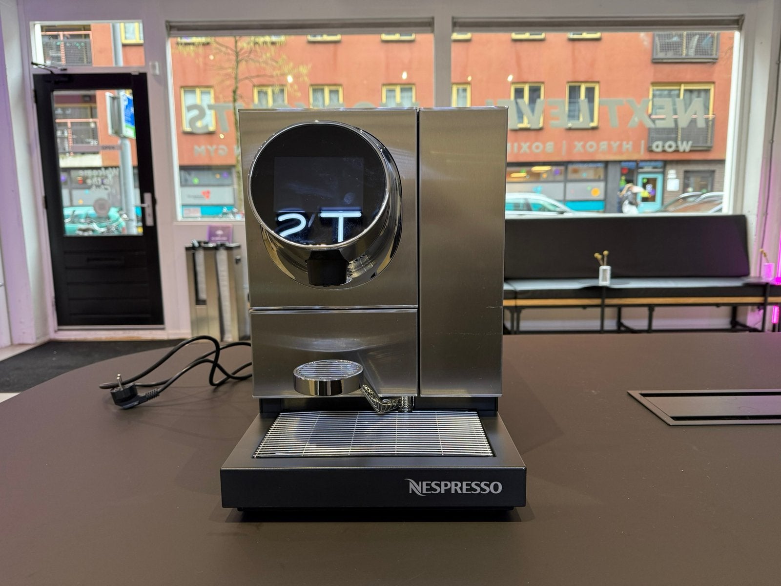 Nespresso Momento koffiemachine – Professionele kwaliteit, Ophalen, Gebruikt, 10 kopjes of meer, Koffiemachine