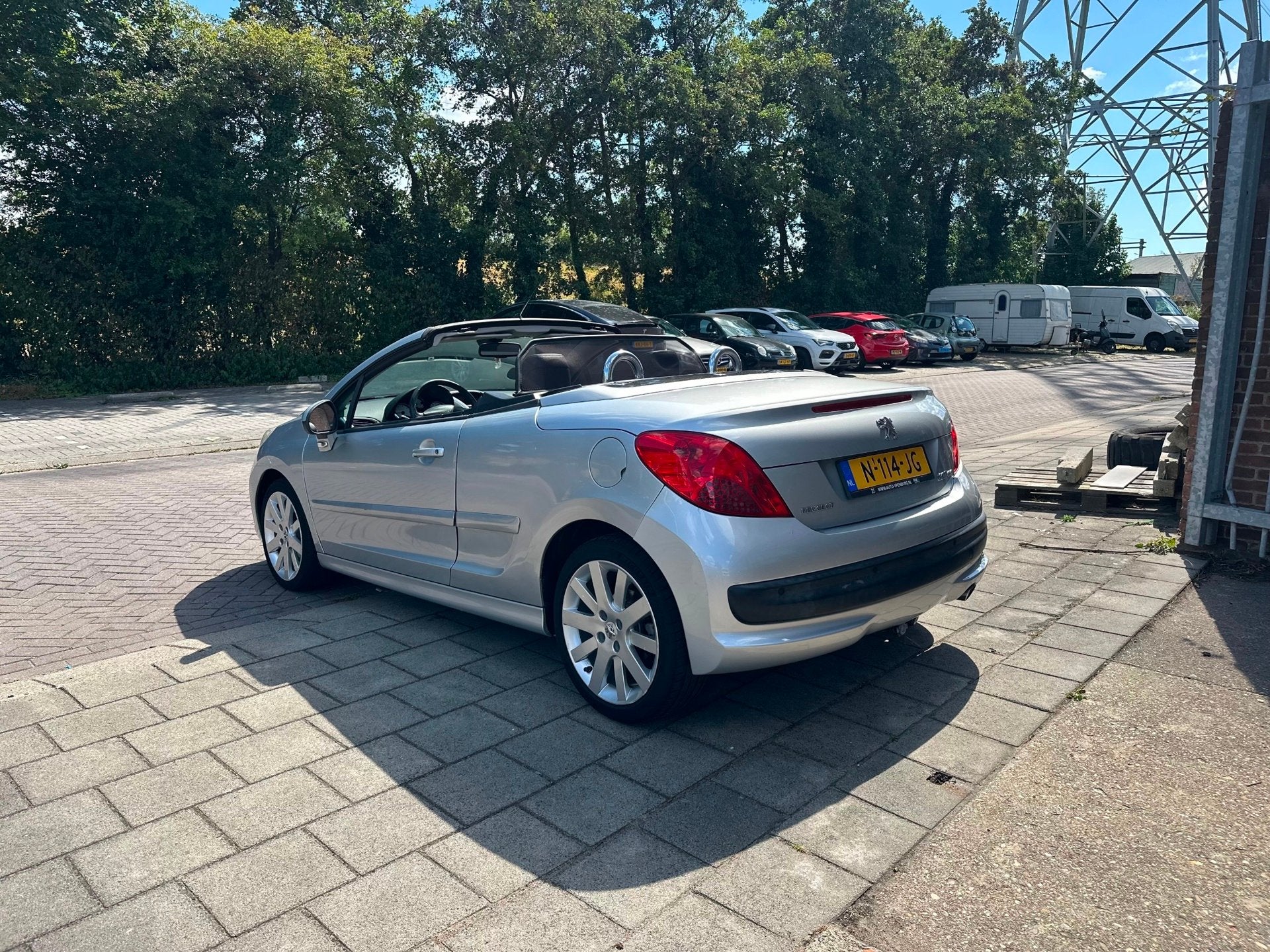Peugeot 207 CC 1.6 VTi, Voorwielaandrijving, 15 km/l, Gebruikt, 4 cilinders