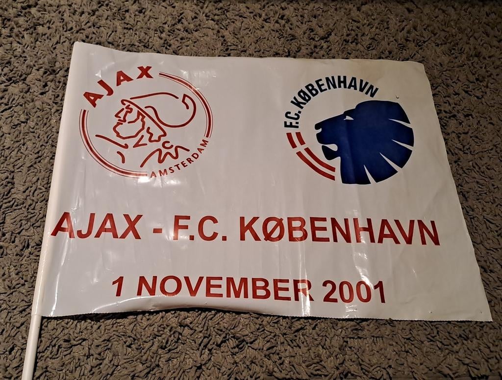 Vlaggetje AJAX - FC Kopenhagen 01-11-2001 UEFA cup, Verzamelen, Sportartikelen en Voetbal, Ophalen of Verzenden