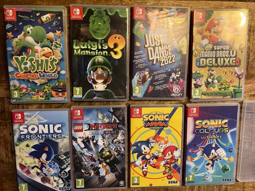 Nintendo Switch spellen Mario, Luigi, Kirby e.a., Zo goed als nieuw, Ophalen, Avontuur en Actie, 3 spelers of meer